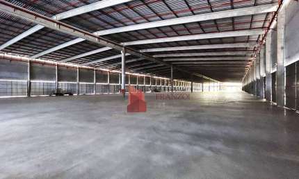 GALPÃO: Locação Galpão Logístico CROSSDOCK com 16.879m2, próximo a BR-470, Blumenau/SC!