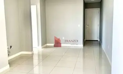 VENDE: Excelente  Apartamento com 2 suítes  por R$ 780.000 - Centro - Itajaí/SC