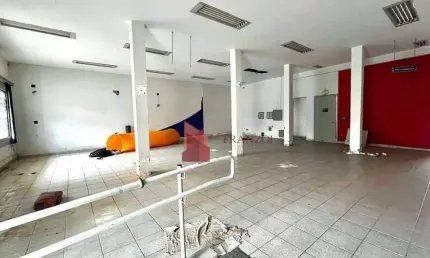 Sala comercial com 3 salas para alugar na Rua Doutor Pedro Ferreira, 280, Centro, Itajaí