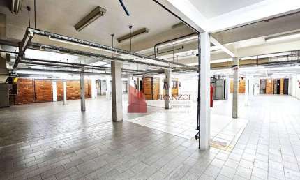 LOCAÇÃO: Sala Comercial Reformada, Vila Operária, Itajaí/SC!