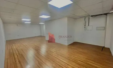 Sala comercial com 1 sala para alugar na Rua Brusque, 678, Centro, Itajaí
