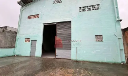 Locação: galpão comercial na parte alta do cordeiros.