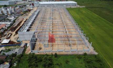 Gallpão para alugar com 20.000m2, BR470, Navegantes/SC!
