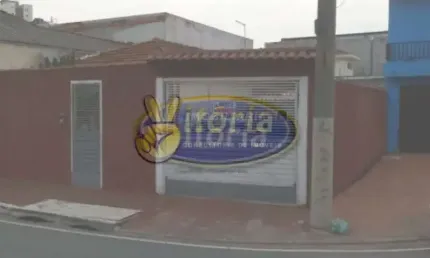 Casa Térrea para Venda no bairro Fundação, 4 dorm, 2 vagas, 210 m, 300 m