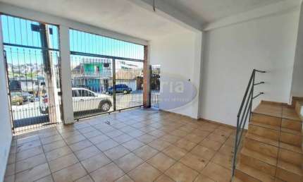Casa com 3 quartos para alugar no Jardim Ruyce, Diadema 