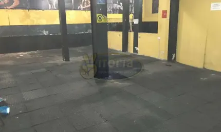 Ponto comercial com 2 salas para alugar no Ferrazópolis, São Bernardo do Campo 