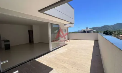 COBERTURA NOVA A VENDA NO CENTRO DE UBATUBA/SP. 3 DORMITÓRIOS
