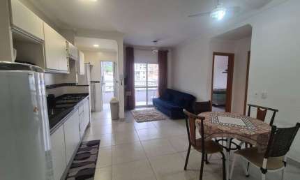 Apartamento à venda com 02 quartos sendo 01 suíte na Praia das Toninhas em Ubatuba/SP.