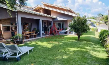 Casa de Alto Padrão a Venda em Condomínio Fechado Atibaia -SP