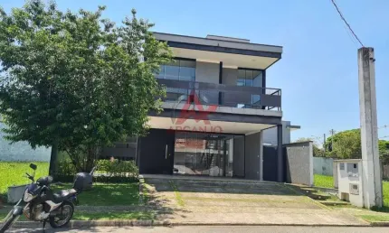Casa com 4 quartos à venda em Piracangaguá, Taubaté 