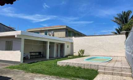 Casa à venda no bairro Jardim Brasil em Caraguatatuba/SP