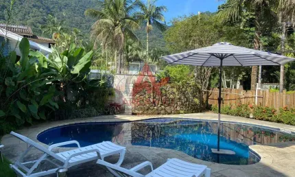 Casa com 4 quartos à venda na Praia do Lazaro, Ubatuba 