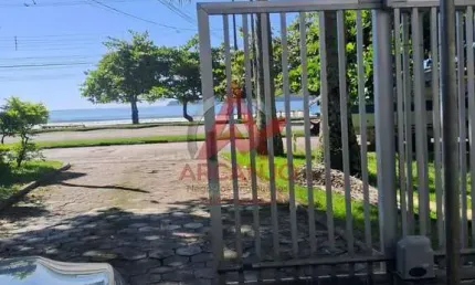 Condominio Edifício Village Ubatuba - Apartamento frente ao mar, 02 dormitorios,01 suíte.