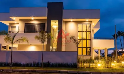 CASA A VENDA EM CONDOMINIO FECHADO COM 05 DORMITORIOS NA PRAIA DA LAGOINHA A 50 METROS DO MAR