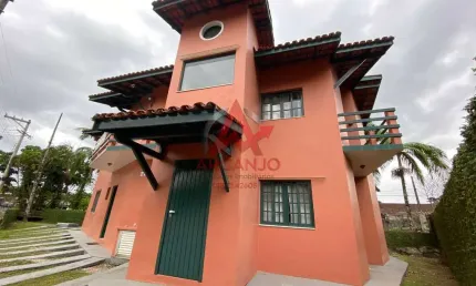 APARTAMENTO A VENDA COM 5 SENDO 05 SUITES NA PRAIA DO LAZARO