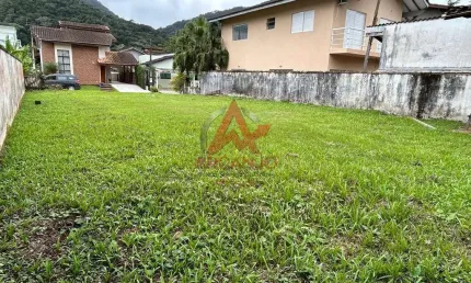 Terreno a venda com 1.385 m2 em condomínio fechado ubatuba -sp