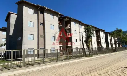 APARTAMENTO A VENDA NA PRAIA DO SAPE DE 02 DORMITORIOS