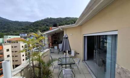 Cobertura duplex a venda no Canto Nobre da Praia Grande!