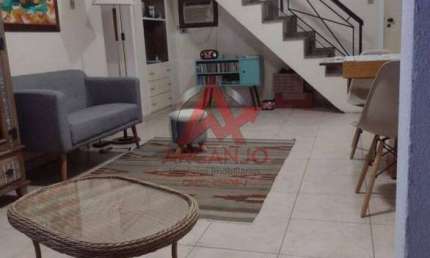 Apartamento Duplex com 3 Dormitórios a Venda em Ubatuba