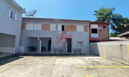 Sobrados individuas 02 quartos, próximo a praia ,área total 378m²