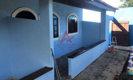 Casa Padrão 02 dormitórios, 01 garagem em Caraguatatuba