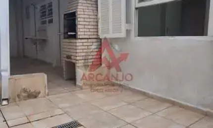 Casa   para locação comercial no centro de Ubatuba/SP