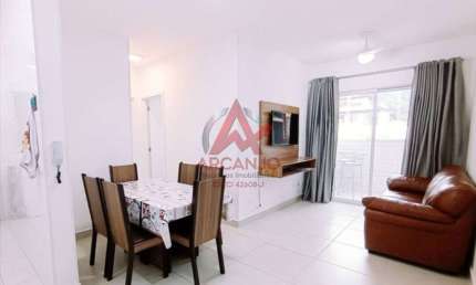 Apartamento na Praia das Toninhas com 02 dormitórios em Ubatuba - SP