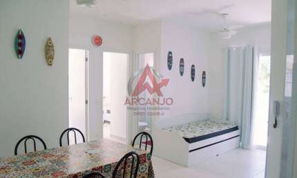 Apartamento na Praia das Toninhas com 02 dormitórios em Ubatuba - SP