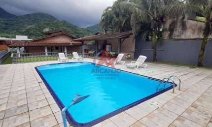 Casa à venda no bairro Horto Florestal em Ubatuba/SP