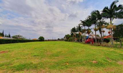 Lindo terreno a venda no Condomínio Golf Ville - Cambé-PR