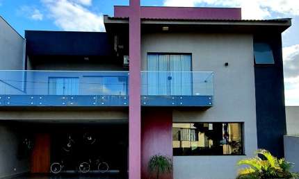 Sobrado com 04 suítes no Condomínio Morada das Flores em Cambé