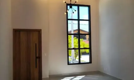 Linda casa térrea à venda no condomínio jardim piemonte – indaiatuba/sp