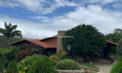 Casa com 4 quartos à venda na Rua Antônio Mendonça de Souza, Alpes Suiços, Gravatá