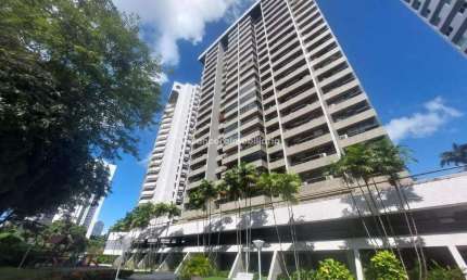 Apresentamos este amplo apartamento a venda de 254m² na Tamarineira!