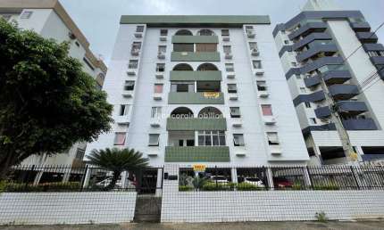 Apresentamos este excelente apartamento com 87m² a venda no Edifício Port Arthur em Campo Grande!