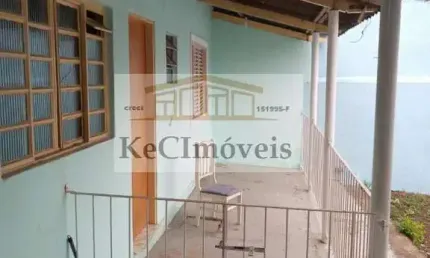 Edícula para Venda em São José dos Campos, Jardim das Indústrias, 1 dormitório, 1 banheiro, 5 vagas