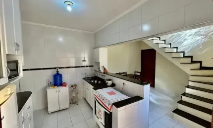 Casa com 5 quartos à venda na Rua Maria José Neme Calil, Conjunto Residencial Trinta e Um de Março, São José dos Campos