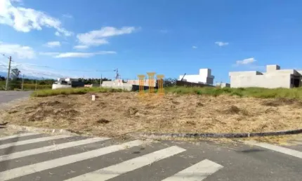 Terreno 216m² de esquina no Quintas de Santa Cruz em Taubaté - TE561