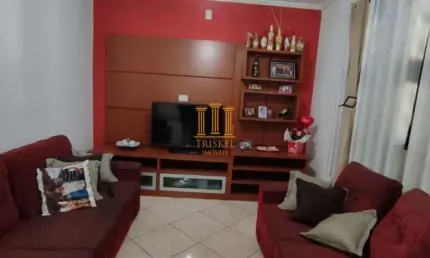 Casa 5 Dorm com 2 suítes e 3 vagas de garagem na Flor do Vale em Tremembé - CA595