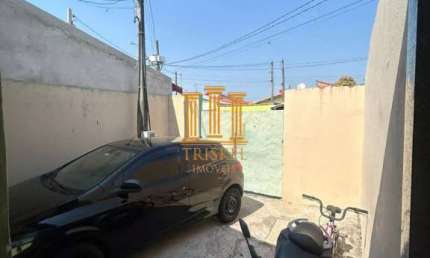 Casa com 3 quartos à venda no Conjunto Habitacional Água Quente, Taubaté 