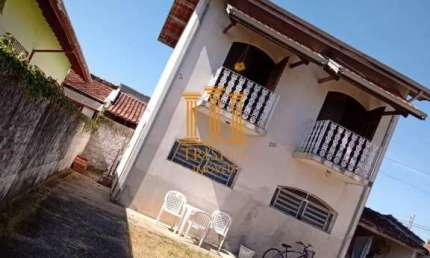 Sobrado 2 dormitórios com Edícula e quintal grande em Tremembé - CA224