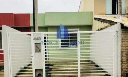 Casa para Venda em Volta Redonda, Roma, 2 dormitórios, 1 suíte, 2 banheiros, 1 vaga