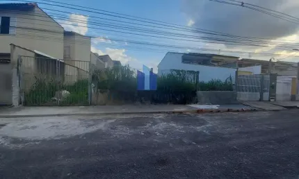 Terreno à venda na Rua Oito, Barreira Cravo, Volta Redonda