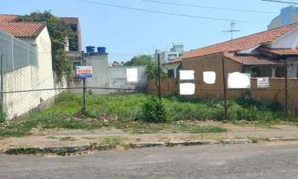 Terreno à venda na Rua Papa Paulo VI, Jardim Amália, Volta Redonda
