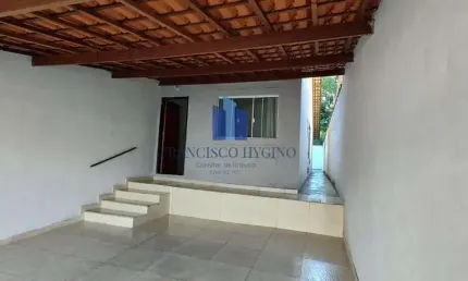 Casa para Venda em Volta Redonda, Roma, 2 dormitórios, 1 suíte, 2 banheiros, 2 vagas