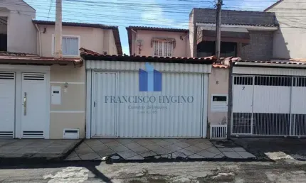Casa para Venda em Volta Redonda, Jardim Belvedere, 2 dormitórios, 1 suíte, 2 banheiros, 2 vagas