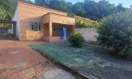 Casa para Venda em Volta Redonda, Minerlandia, 3 dormitórios, 2 banheiros, 4 vagas