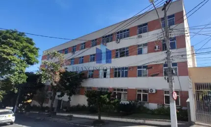 Apartamento para Venda em Volta Redonda, Jardim Amália, 3 dormitórios, 2 banheiros, 1 vaga