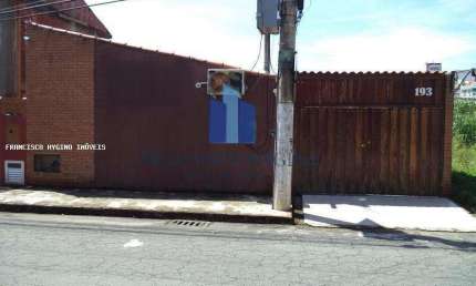 Casa para Venda em Volta Redonda, Água Limpa, 1 dormitório, 2 banheiros, 4 vagas