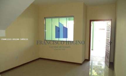 Casa para Venda em Volta Redonda, Água Limpa, 2 dormitórios, 2 suítes, 1 banheiro, 1 vaga
